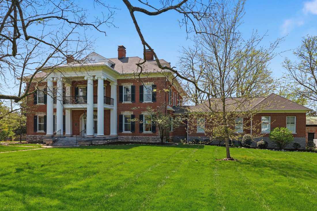 Versailles, Kentucky, United States 4 - 16952138