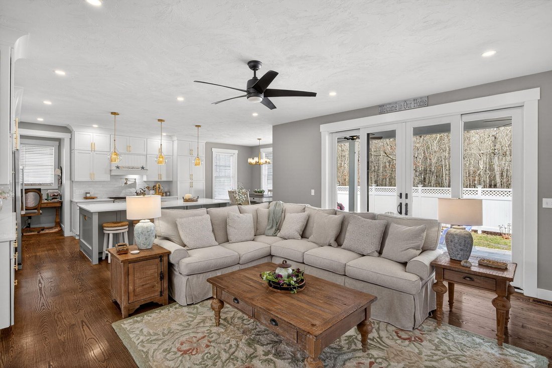 House in Mashpee, Massachusetts, United States 1 - 17573153