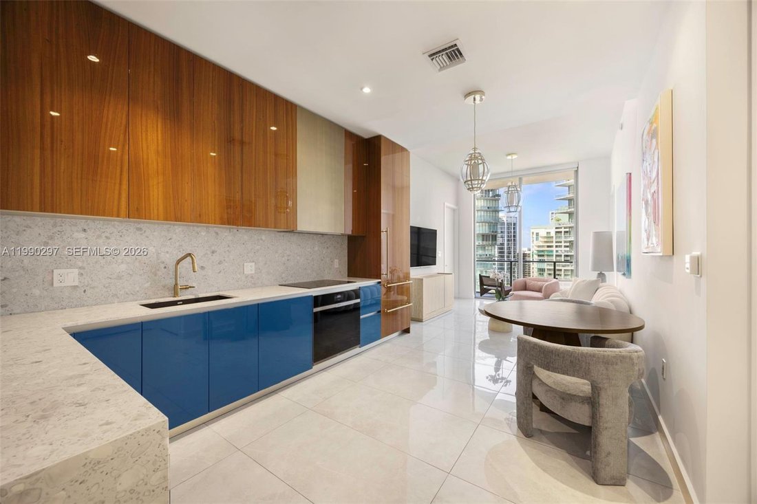 Condo in Miami, Florida, United States 4 - 17572480