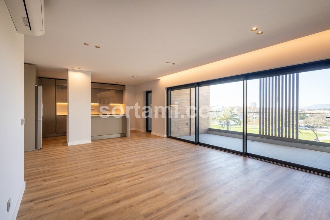 Apartment in Faro (Se e Sao Pedro), Algarve, Portugal 2 - 17575125