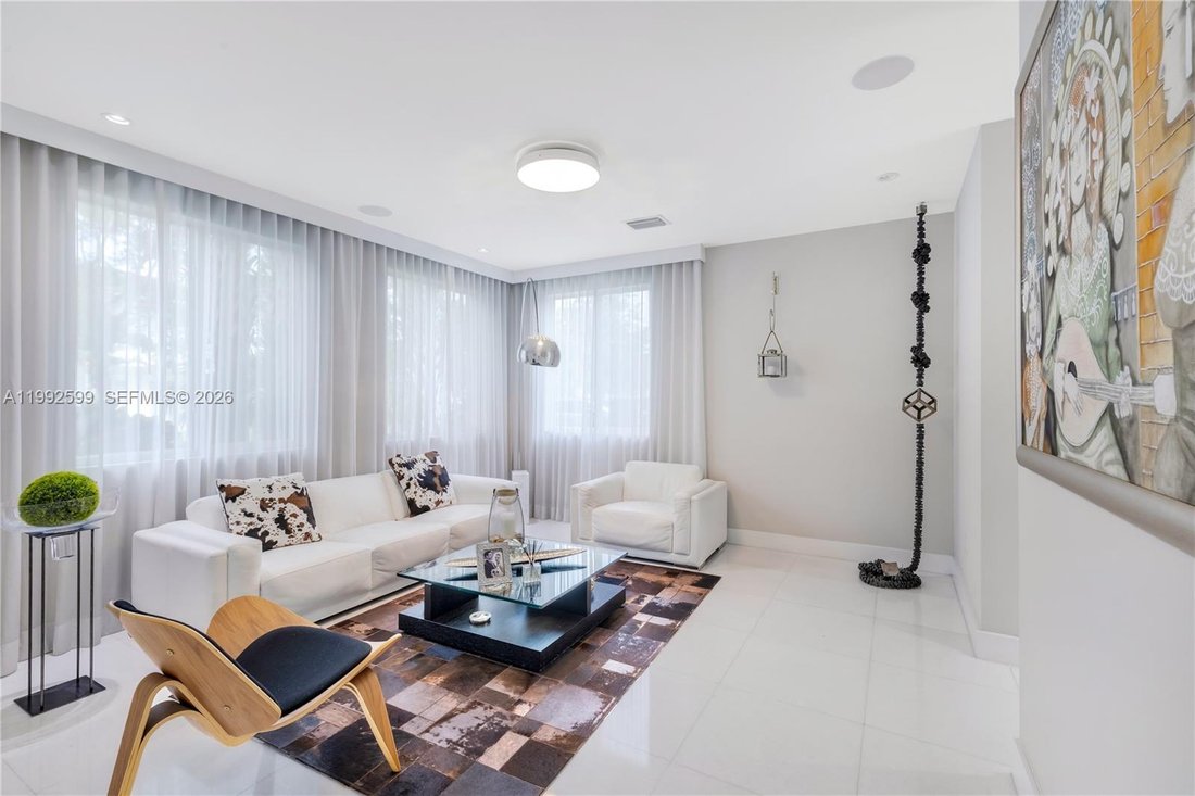 House in South Miami, Florida, United States 5 - 17574343