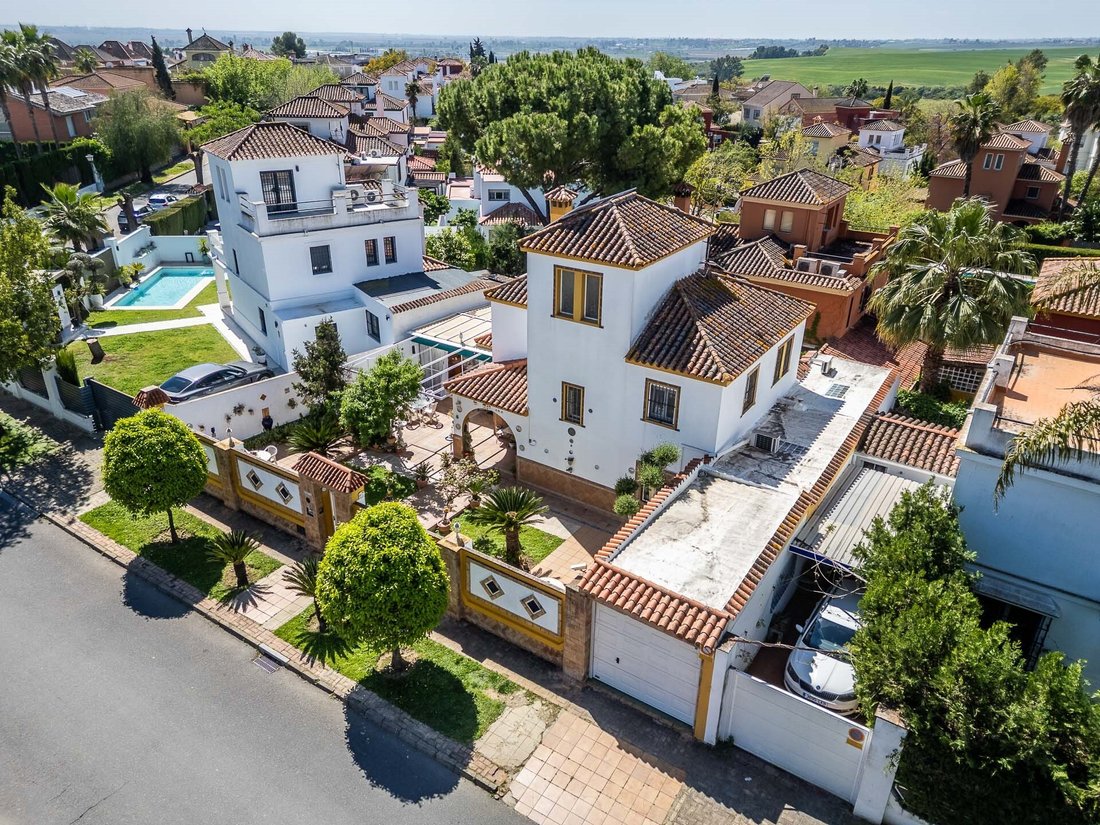 House in Mairena del Aljarafe, Andalusia, Spain 5 - 17575312