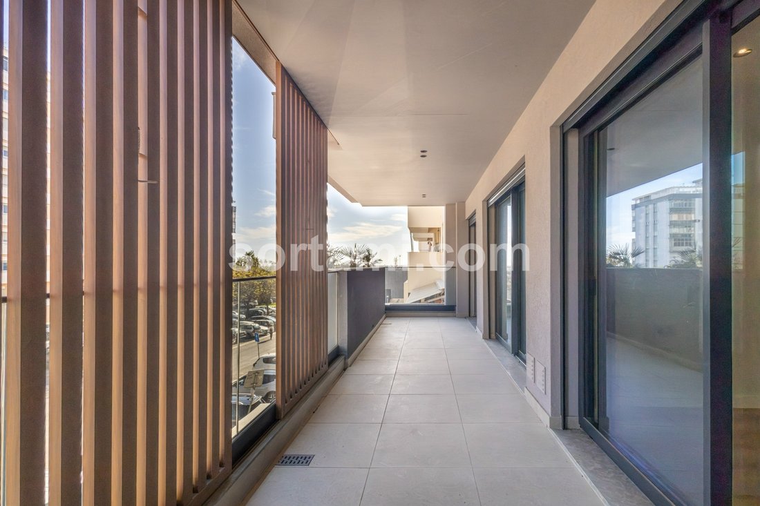 Apartment in Faro (Se e Sao Pedro), Algarve, Portugal 1 - 17575125