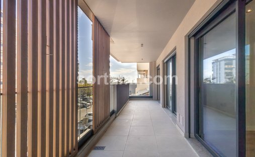Apartment in Faro (Se e Sao Pedro), Algarve, Portugal 1