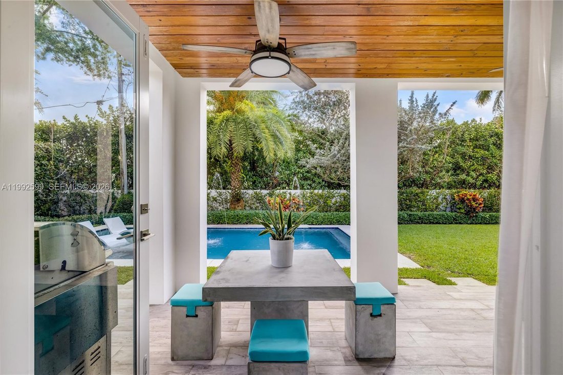 House in South Miami, Florida, United States 2 - 17574343