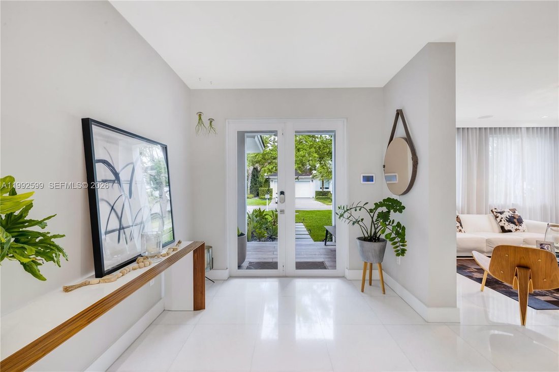 House in South Miami, Florida, United States 3 - 17574343