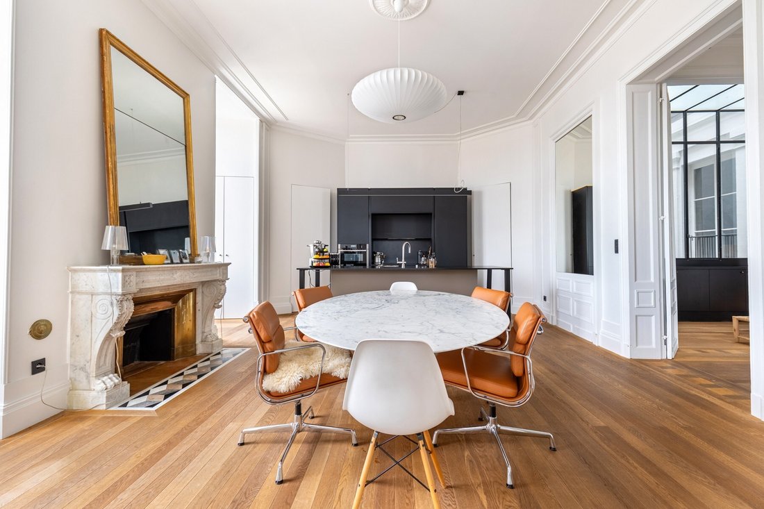 Apartment in Hôtel de Ville-Quinconce-Saint Seurin-Fondaudège, Bordeaux, France 1 - 17588885