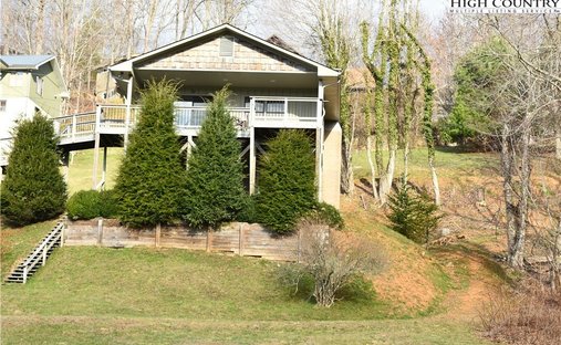 House in Newland, North Carolina, United States 1