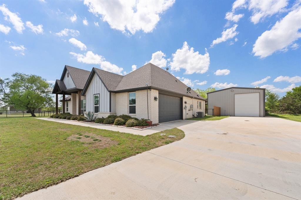 House in Millsap, Texas, United States 3 - 17574777