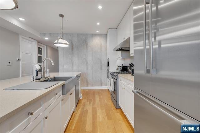 Condo in Edgewater, New Jersey, United States 5 - 17574368