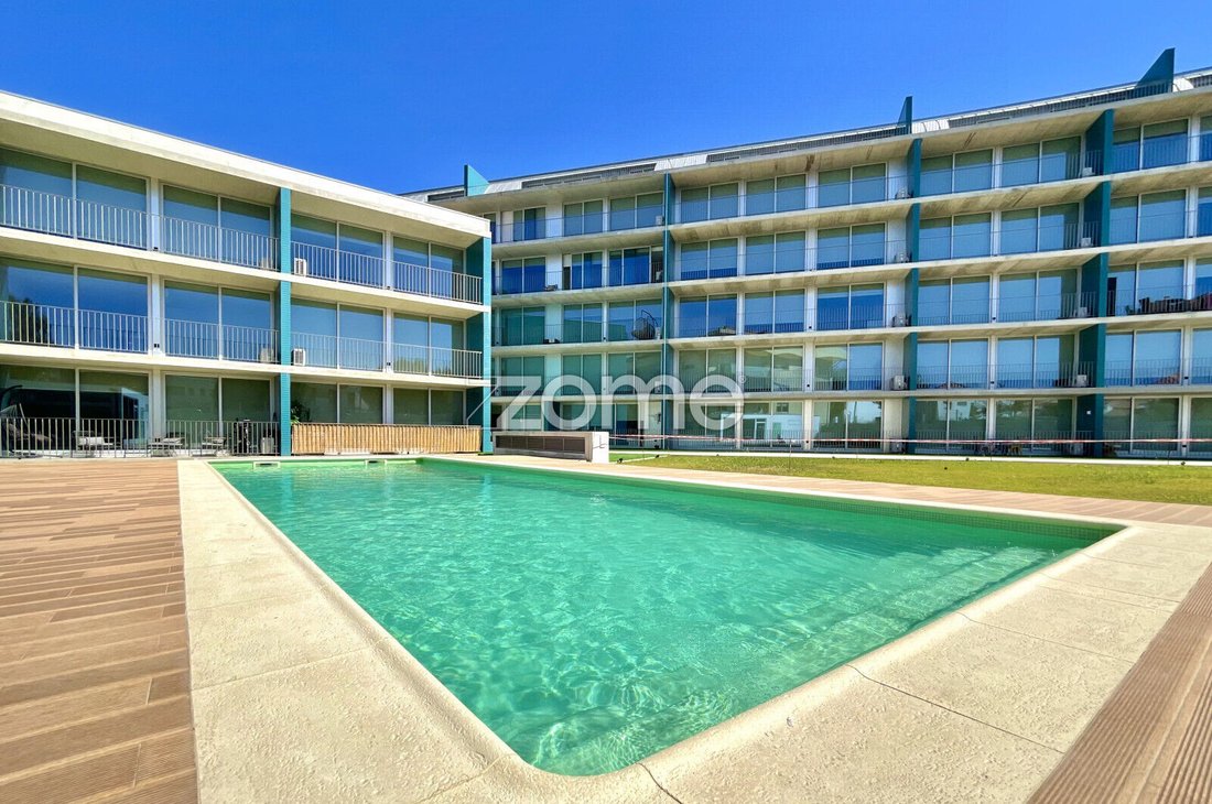 Apartment in Espinho, Aveiro District, Portugal 1 - 17575276