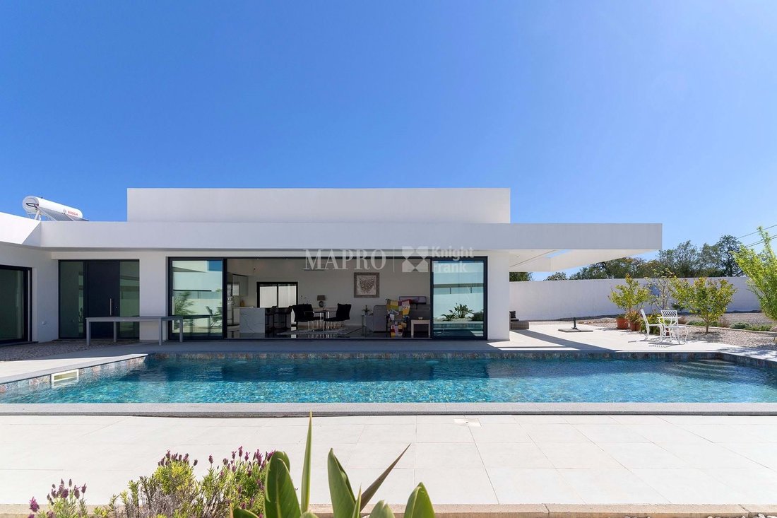 Villa in Sao Bras de Alportel, Algarve, Portugal 1 - 17573653