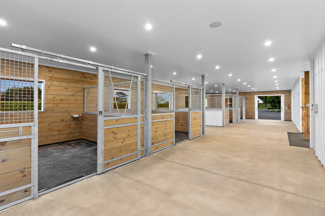 Country House in Karaka, Auckland, New Zealand 3 - 17575625