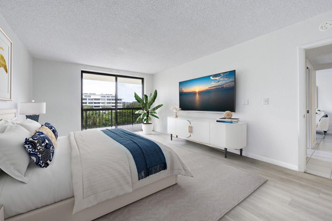 Condo in Palm Beach, Florida, United States 4 - 17589892
