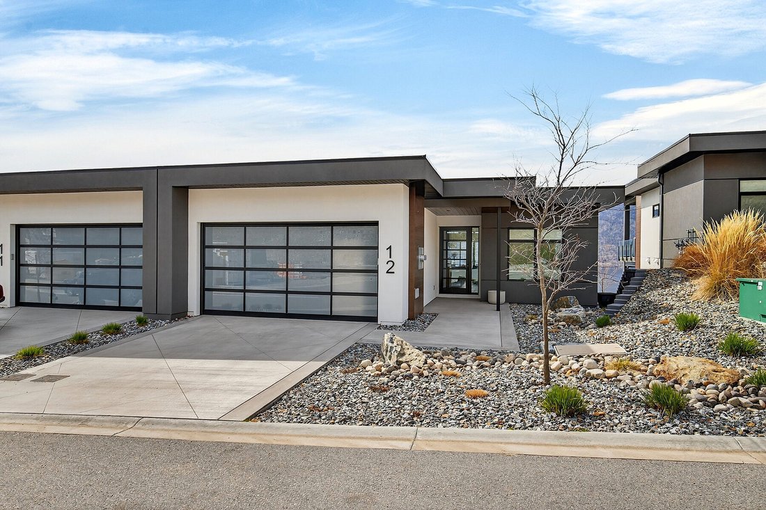 House in Lake Country, British Columbia, Canada 1 - 17589899