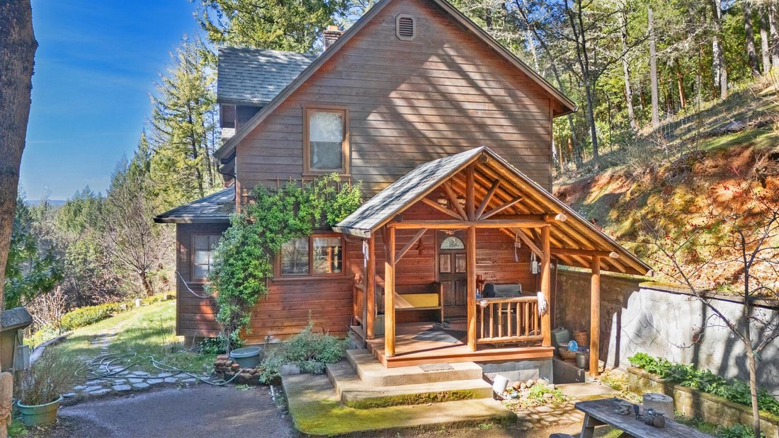 House in Cave Junction, Oregon, United States 5 - 17590526