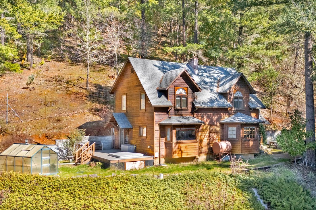 House in Cave Junction, Oregon, United States 4 - 17590526