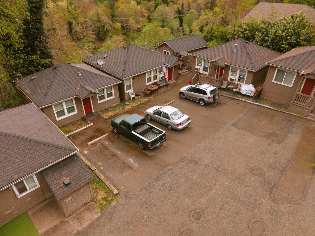Grants Pass, Oregon, United States 3 - 17590523