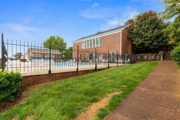 Townhouse in Forest Hills, Tennessee, United States 4 - 17591127