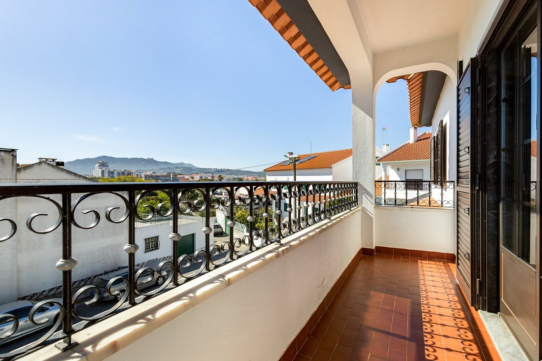 House in Rio de Mouro, Lisbon, Portugal 5 - 17597963