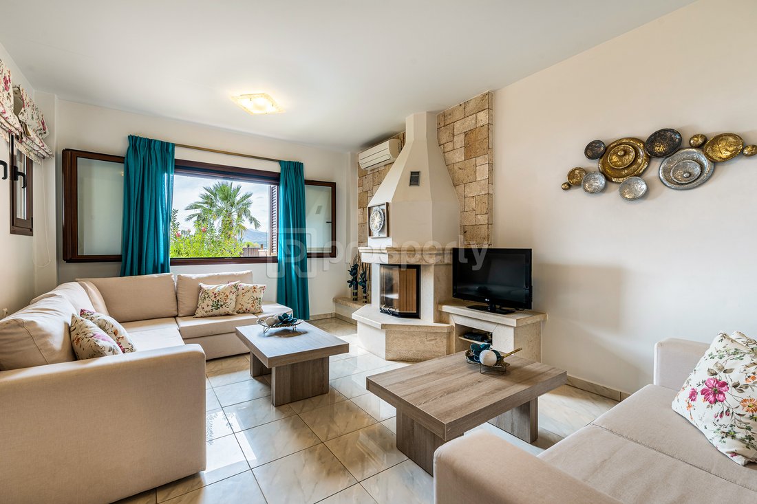 Villa in Community of Pefki, Analipsi Municipal Unit, Greece 2 - 17594398