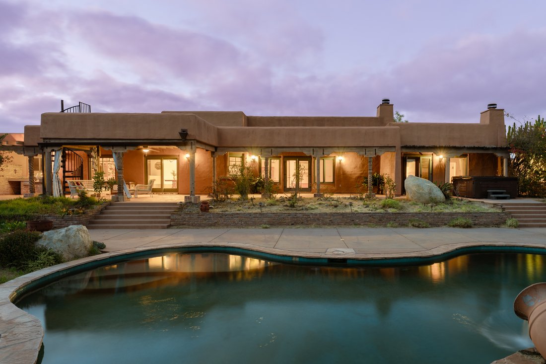 Rancho Santa Fe, California, United States 2 - 17595924