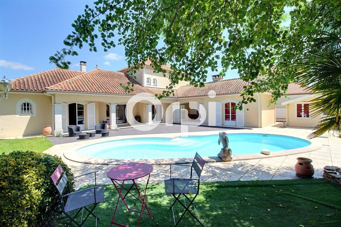 House in Lee, Nouvelle-Aquitaine, France 1 - 17596087