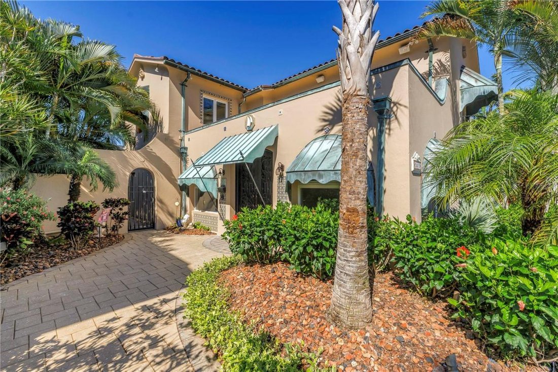 House in St. Petersburg, Florida, United States 5 - 17596477