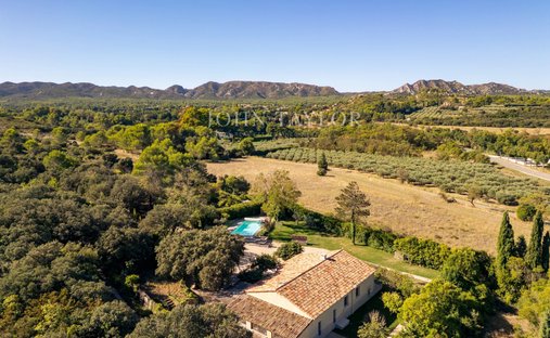 Villa à Eygalières, Provence-Alpes-Côte d'Azur, France 1