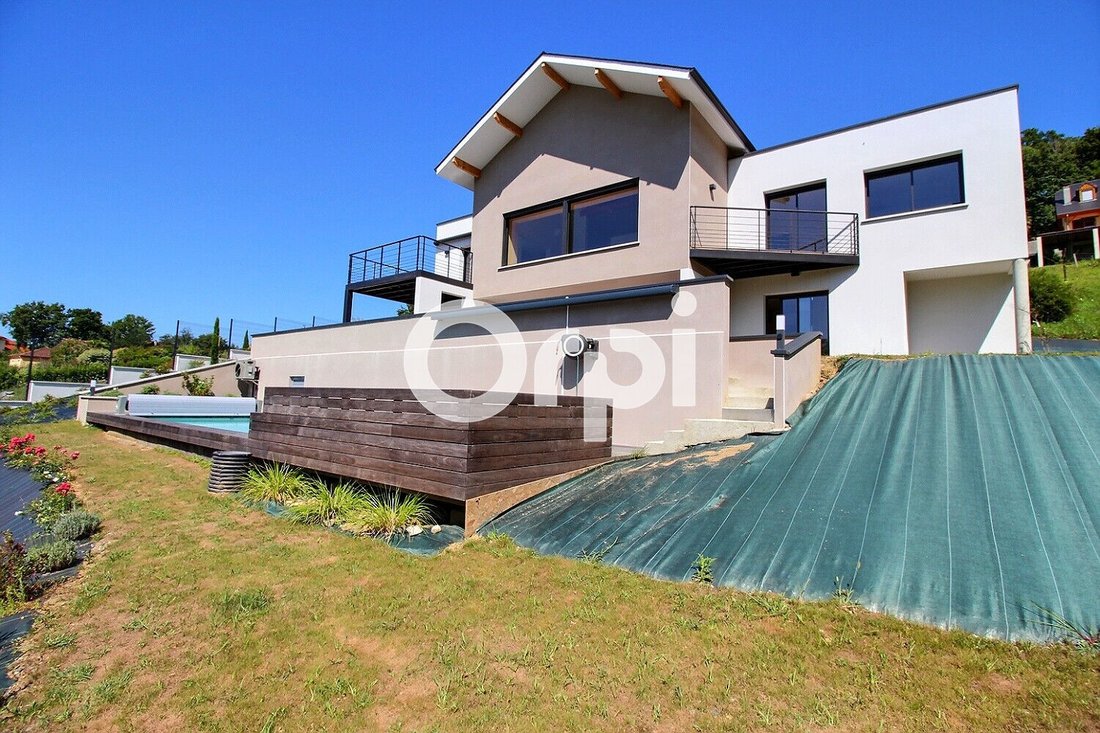 House in Serres-Castet, Nouvelle-Aquitaine, France 1 - 17596059