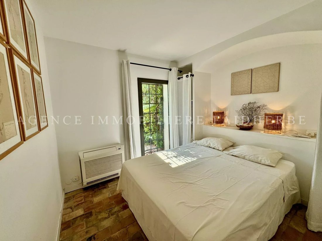 Apartment in Zone Ouest Urbaine, Saint-Tropez, France 4 - 17596699