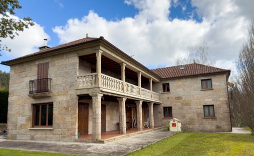 Finca a Salvaterra de Miño, Galizia, Spagna 1