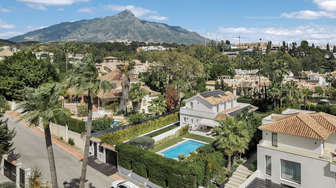 Villa in Marbella, Andalusia, Spain 2 - 17594416