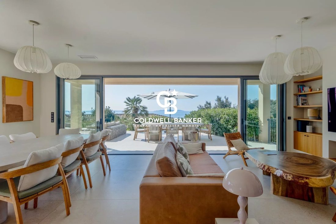 Villa in French Riviera, Provence-Alpes-Côte d'Azur, France 2 - 17541339