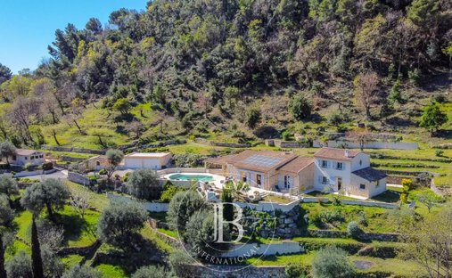 Villa en Grasse, Provenza-Alpes-Costa Azul, Francia 1