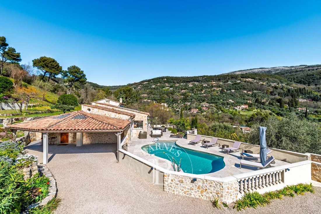 Villa in Grasse, Provence-Alpes-Côte d'Azur, France 4 - 17593287