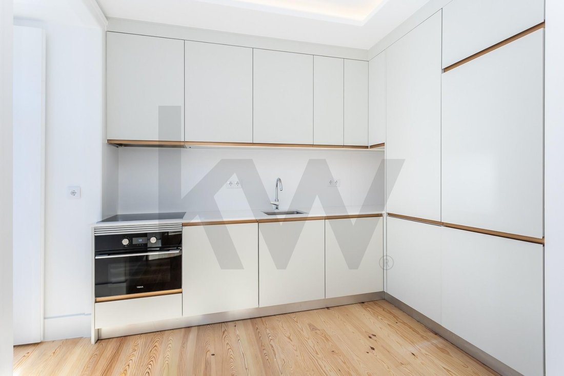 Apartment in Sao Vicente, Lisbon, Portugal 3 - 17595268