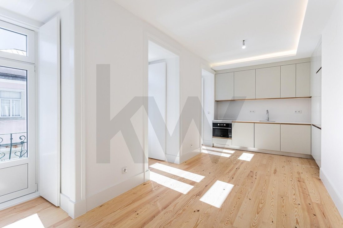 Apartment in Sao Vicente, Lisbon, Portugal 2 - 17595268