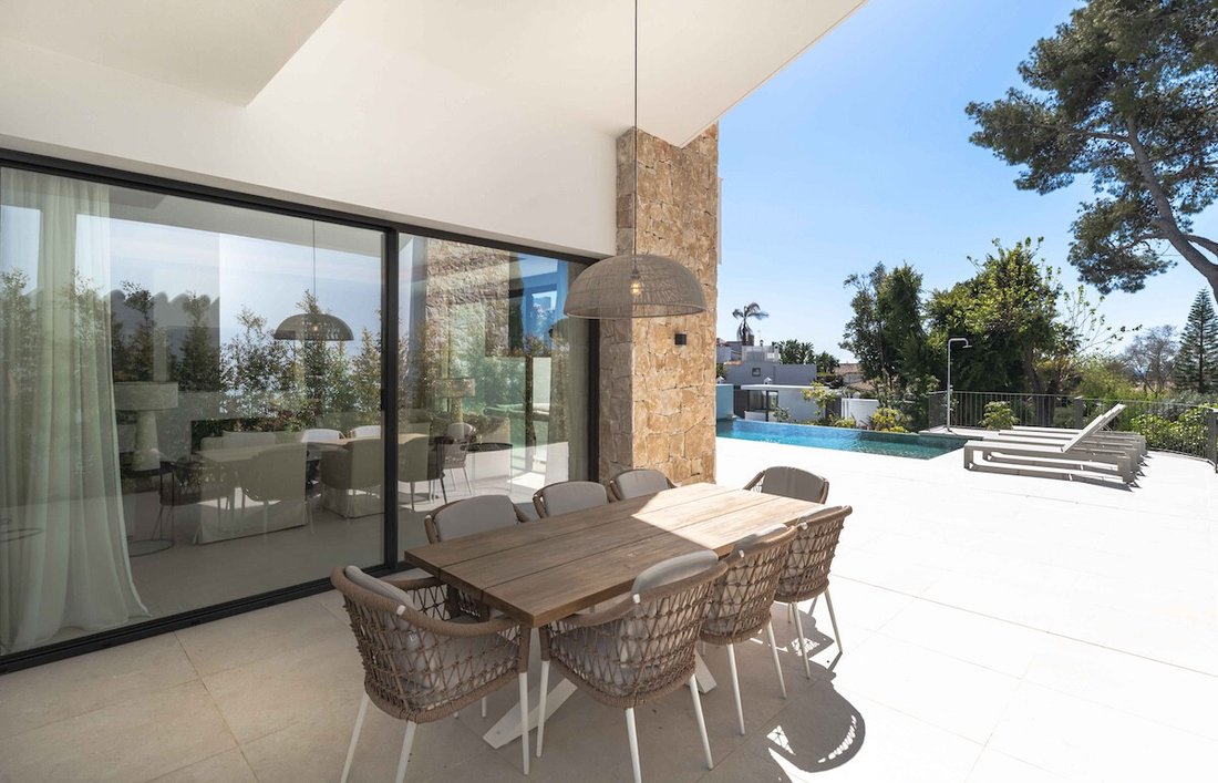 Villa in San Pedro de Alcantara, Andalusia, Spain 5 - 17594372