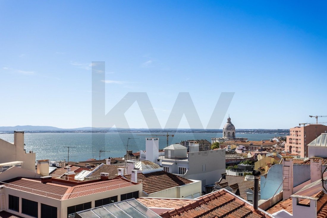 Apartment in Sao Vicente, Lisbon, Portugal 1 - 17595268