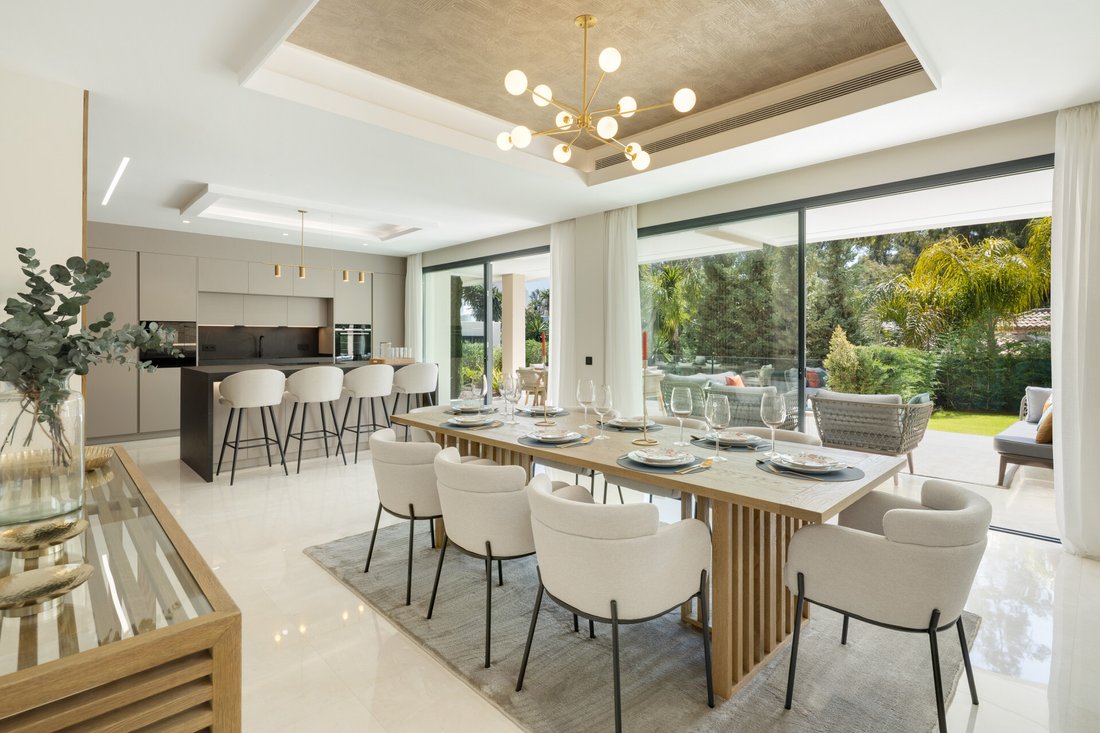 Villa in Nueva Andalucia, Marbella, Spain 2 - 17536845