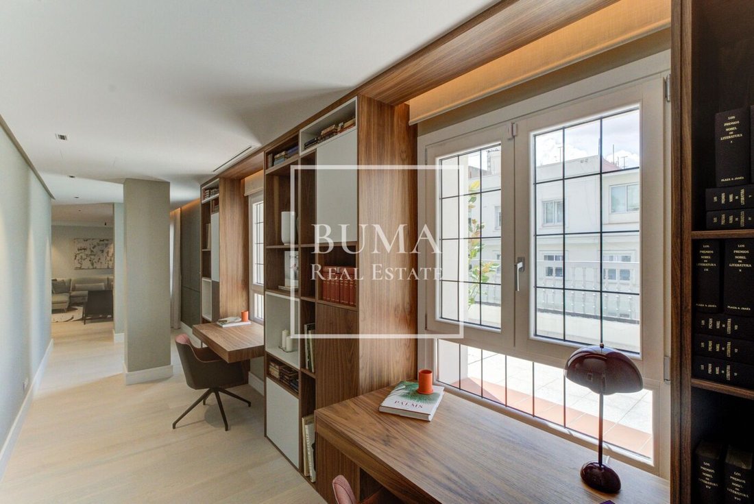 Penthouse in Barrio Salamanca, Madrid, Spain 4 - 17594405