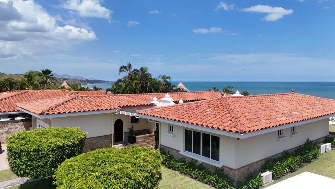House in San Carlos District, Panama, Panama 1 - 17594579