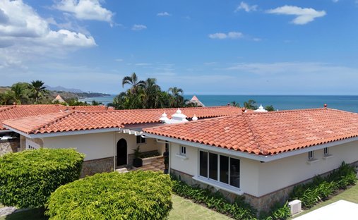 House in San Carlos District, Panama, Panama 1