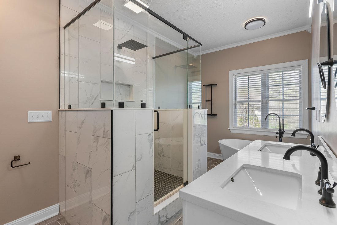 House in Hendersonville, North Carolina, United States 4 - 17596536