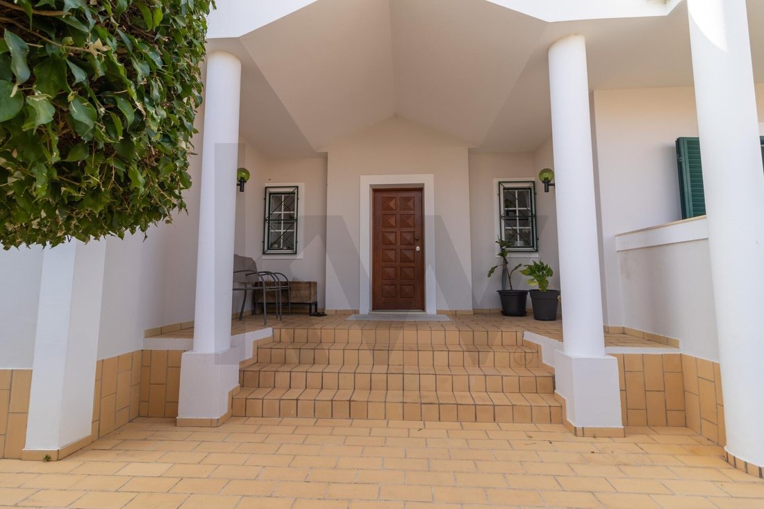 Townhouse in Alvor, Algarve, Portugal 2 - 17594816