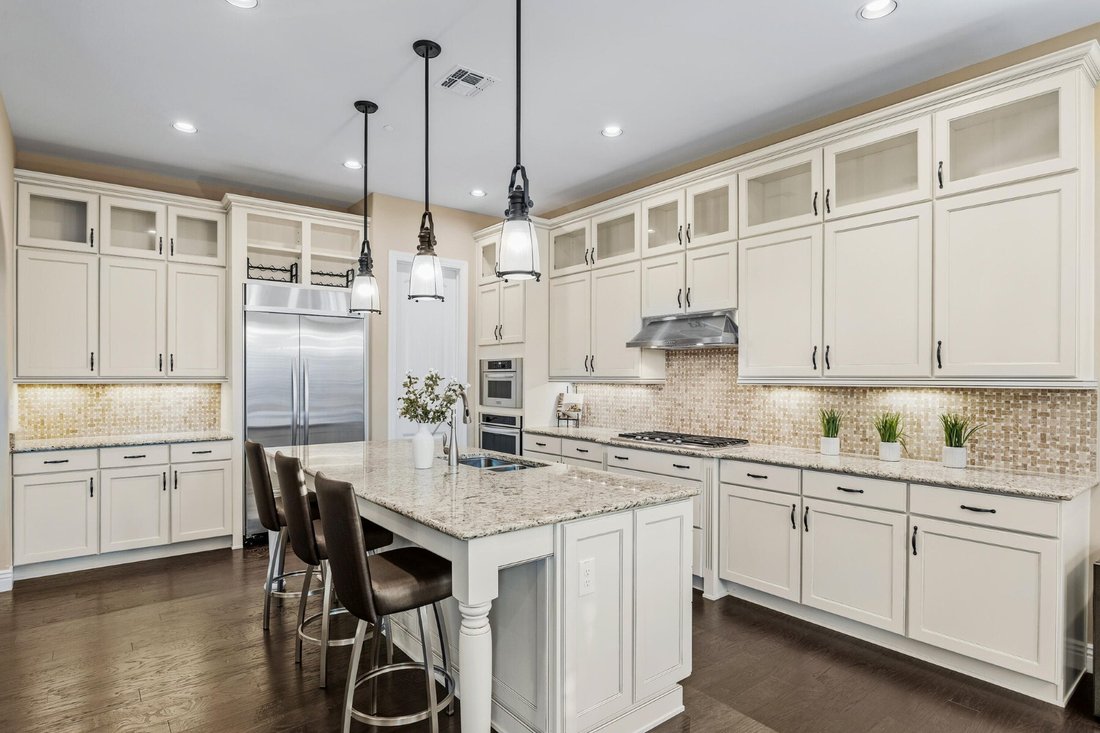Scottsdale, Arizona, United States 1 - 17596521
