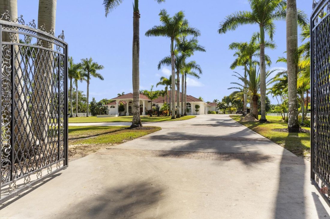 House in Wellington, Florida, United States 5 - 17596388