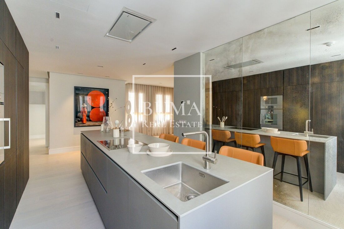 Penthouse in Barrio Salamanca, Madrid, Spain 5 - 17594405