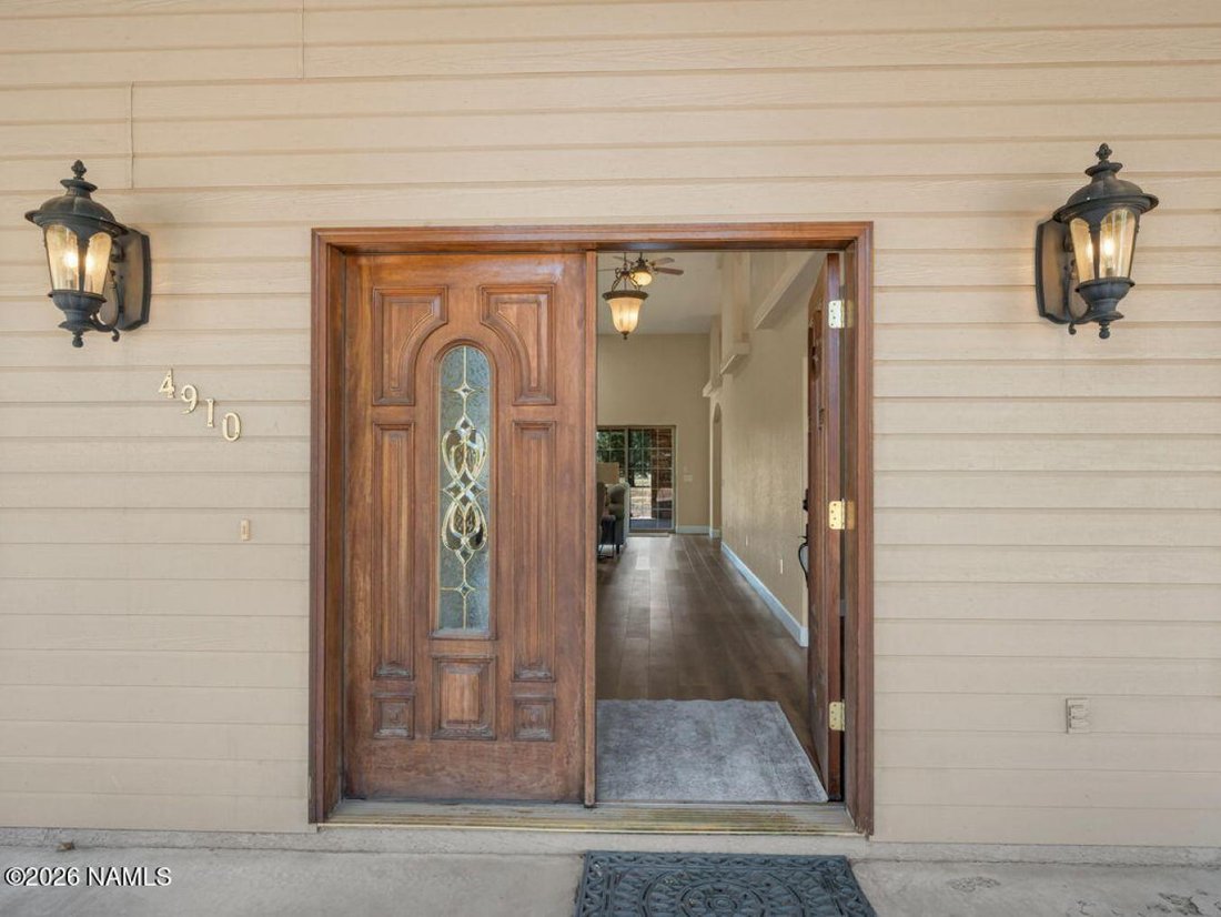 House in Flagstaff, Arizona, United States 4 - 17596461
